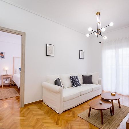 אתונה In The Shadow Of Acropolis - Spacious & Lovely Apt מראה חיצוני תמונה