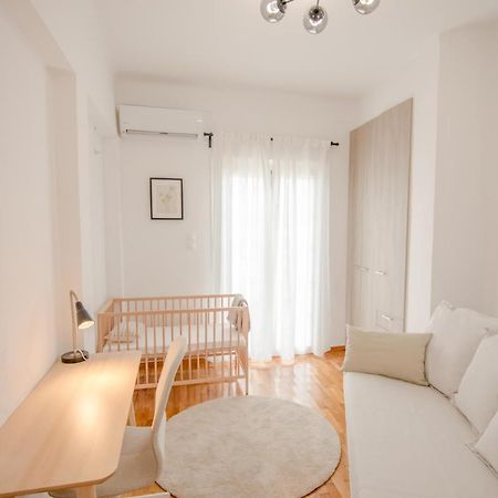 אתונה In The Shadow Of Acropolis - Spacious & Lovely Apt מראה חיצוני תמונה