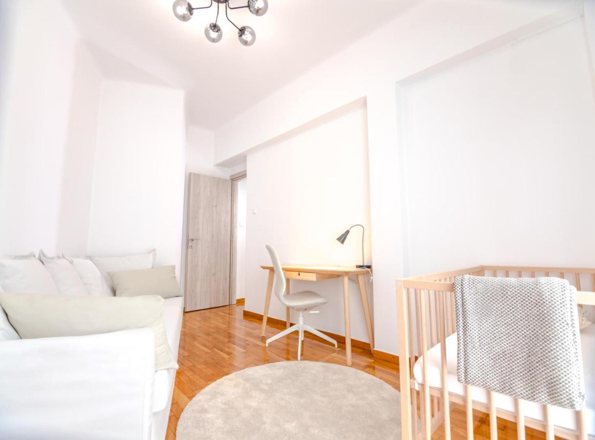 אתונה In The Shadow Of Acropolis - Spacious & Lovely Apt מראה חיצוני תמונה