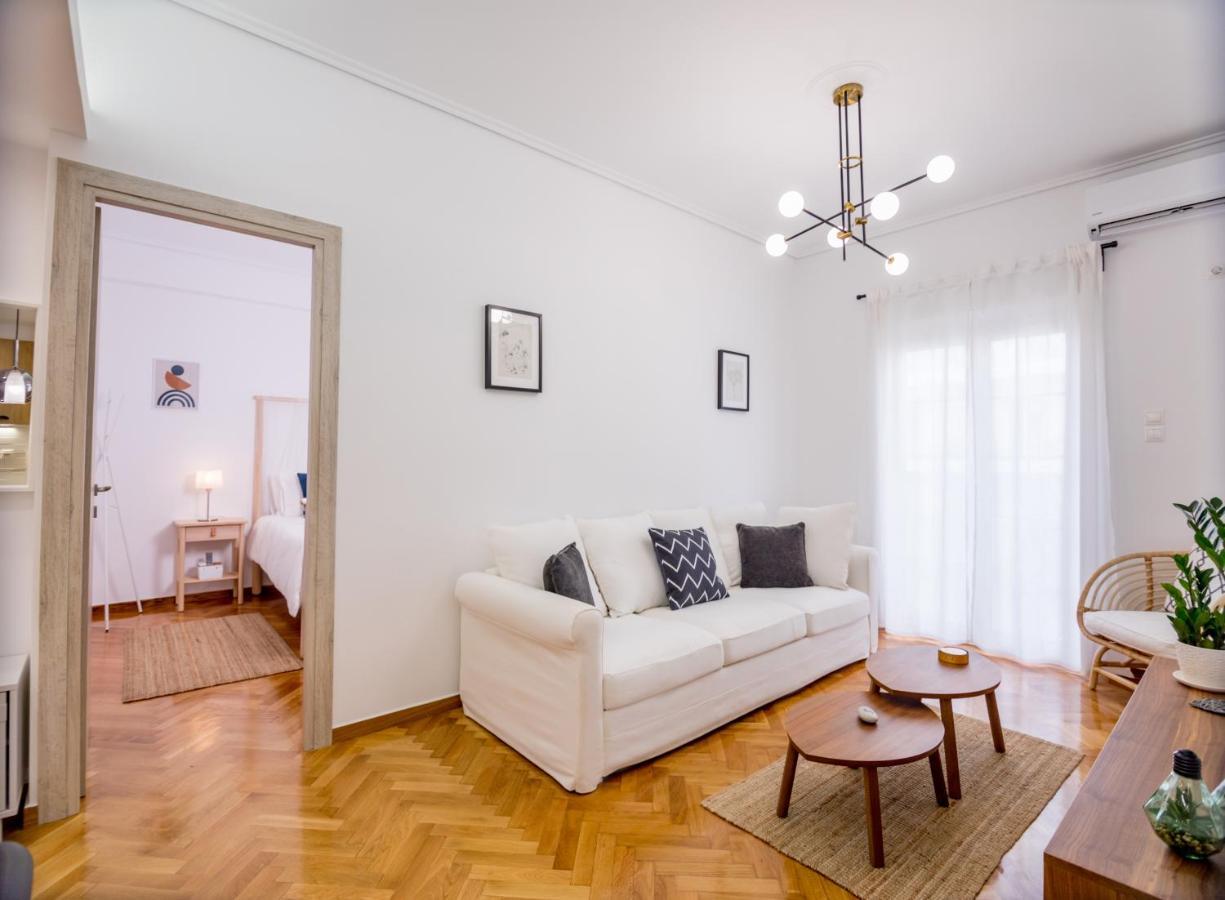 אתונה In The Shadow Of Acropolis - Spacious & Lovely Apt מראה חיצוני תמונה