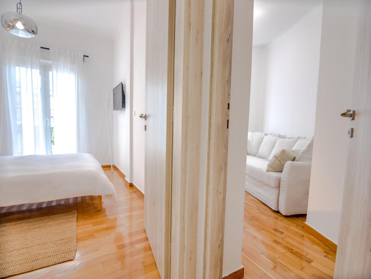 אתונה In The Shadow Of Acropolis - Spacious & Lovely Apt מראה חיצוני תמונה