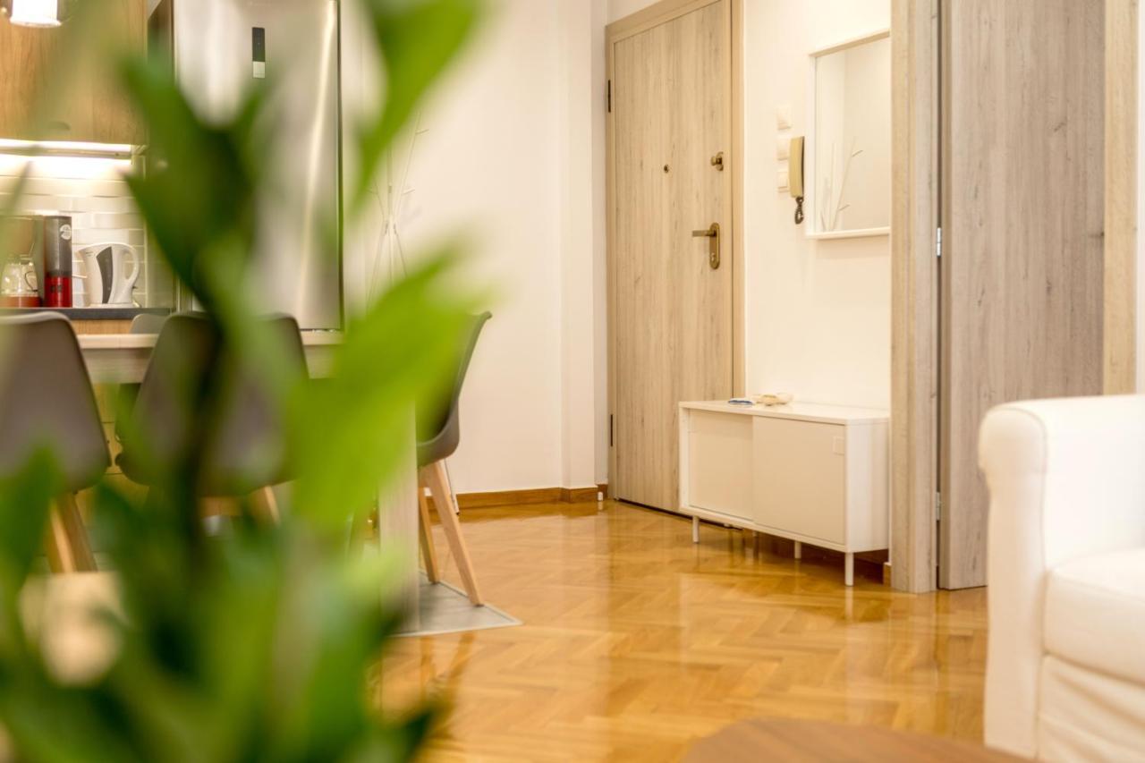 אתונה In The Shadow Of Acropolis - Spacious & Lovely Apt מראה חיצוני תמונה