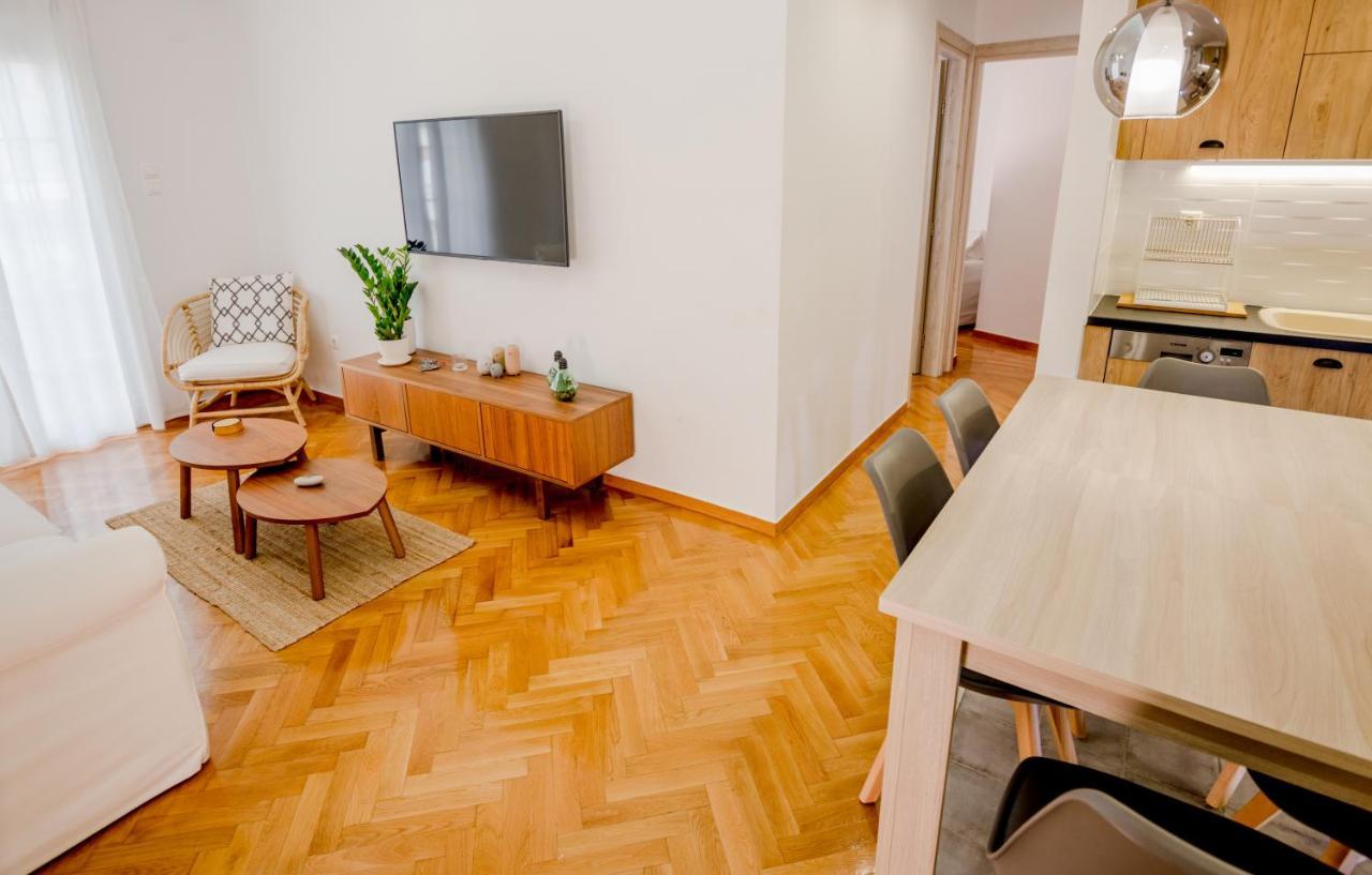 אתונה In The Shadow Of Acropolis - Spacious & Lovely Apt מראה חיצוני תמונה