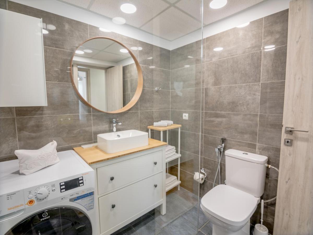 אתונה In The Shadow Of Acropolis - Spacious & Lovely Apt מראה חיצוני תמונה
