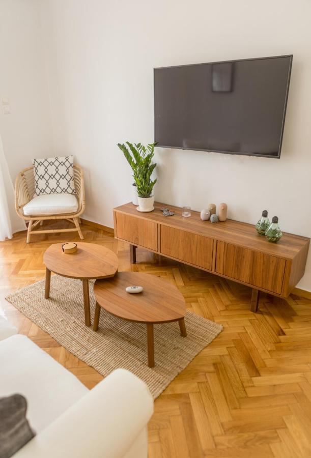 אתונה In The Shadow Of Acropolis - Spacious & Lovely Apt מראה חיצוני תמונה