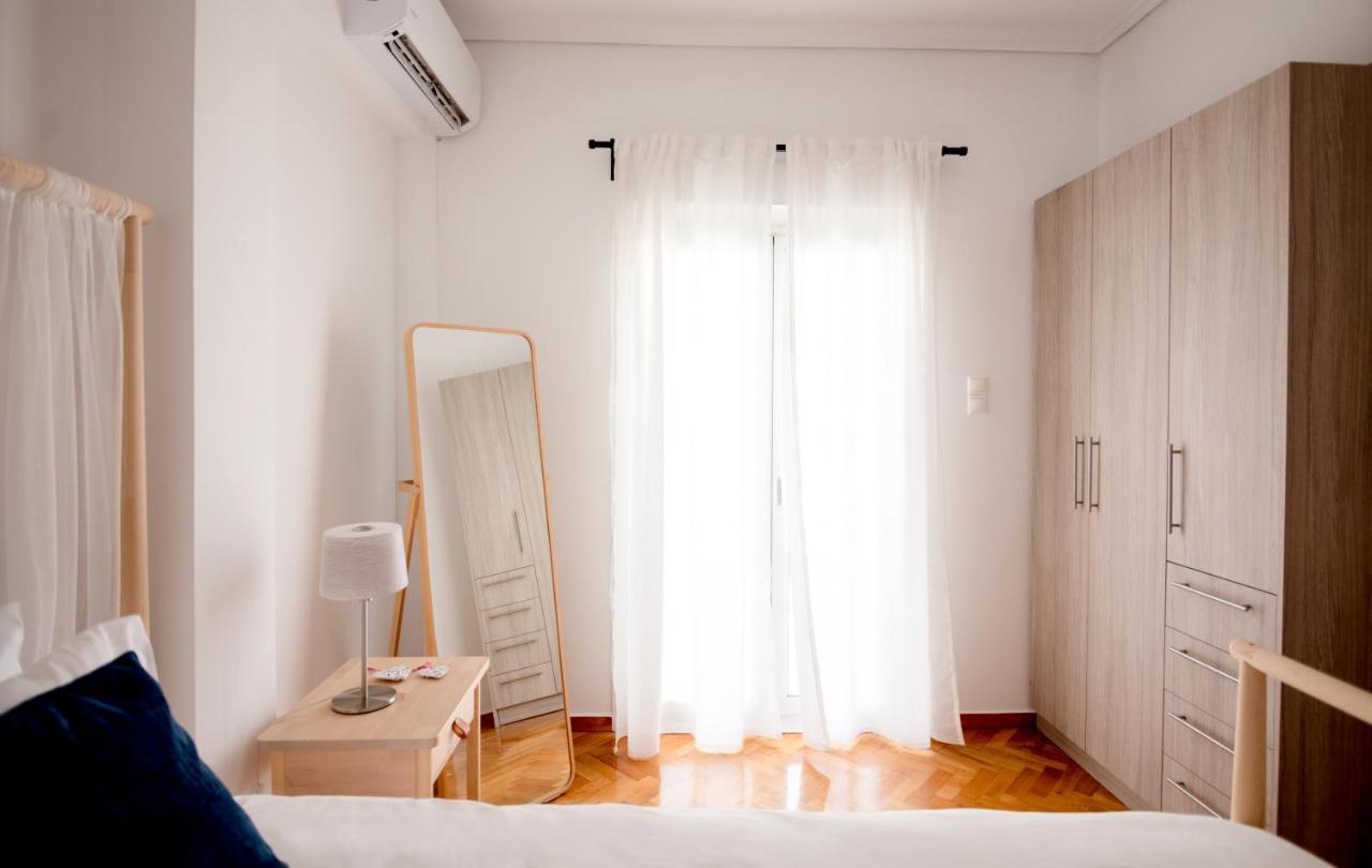אתונה In The Shadow Of Acropolis - Spacious & Lovely Apt מראה חיצוני תמונה