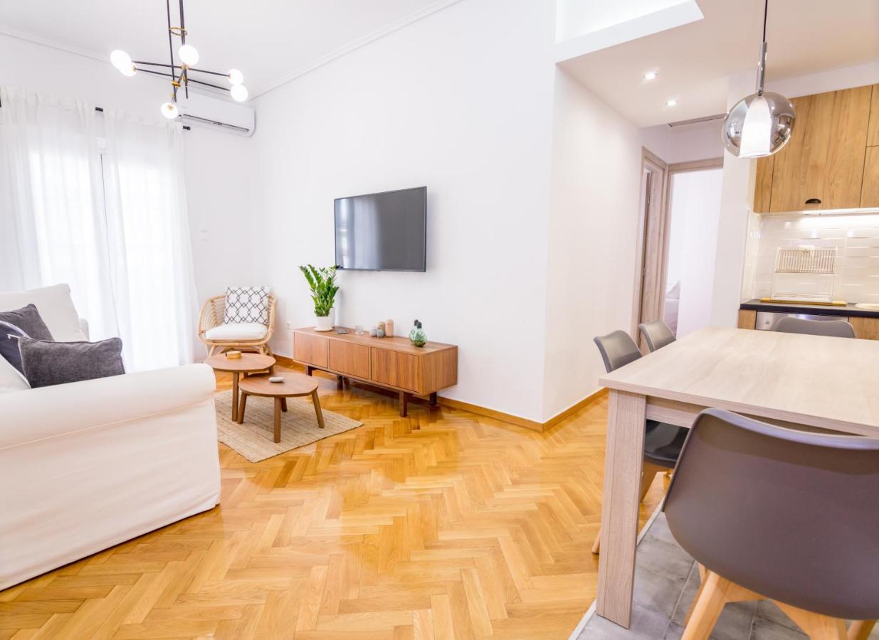אתונה In The Shadow Of Acropolis - Spacious & Lovely Apt מראה חיצוני תמונה